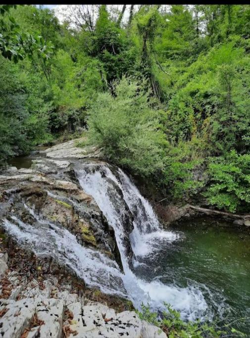 Wayne'S House, A Short Walk To The Waterfalls Bagnone ภายนอก รูปภาพ